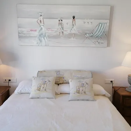 2252-amazing On Beach, Port View From Terrace! Apartamento *